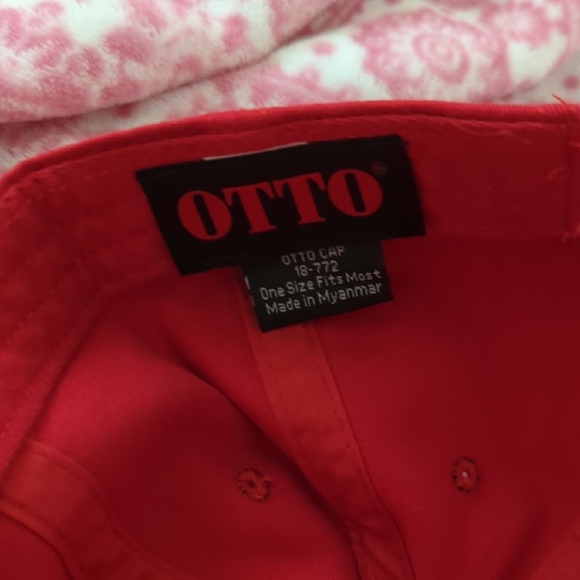 OTTO Red Baseball Cap with Embroidered Logo - Picture 5 of 6
